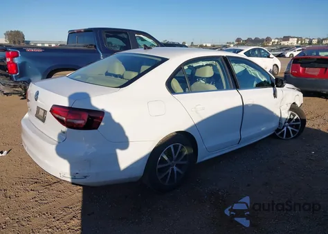 2017 Volkswagen Jetta 1.4T Se from USA, damaged, VIN 3VWDB7AJ1HM203514